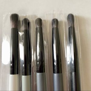 Blend Bunny Eye Brush Set w/ Bag